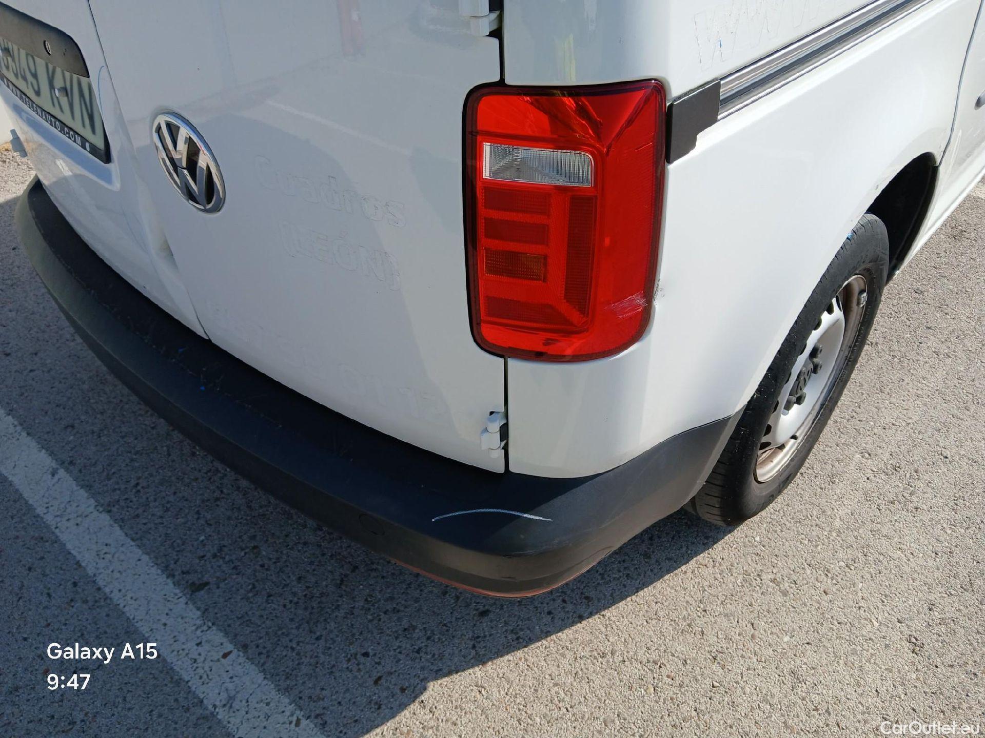  Volkswagen  Caddy VOLKSWAGEN  / 2015 / 4P / combi Profesional Kombi 2.0 TDI 55kW BMT #27