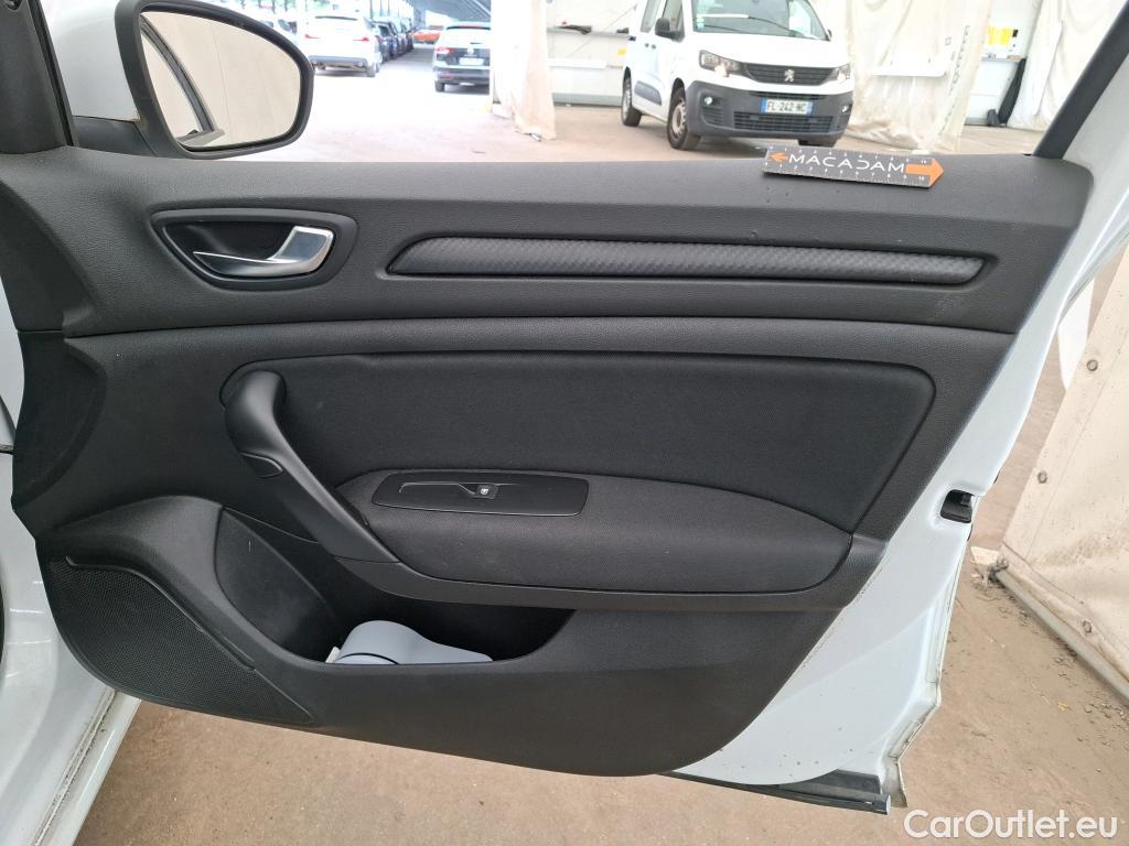 Renault  Megane  IV Berline 5pt. Société Air 1.5 dCi 90CV BVM6 E6 #23