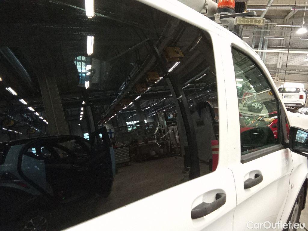  Mercedes  Vito  114CDI 4x4 34 L3H1 A #24