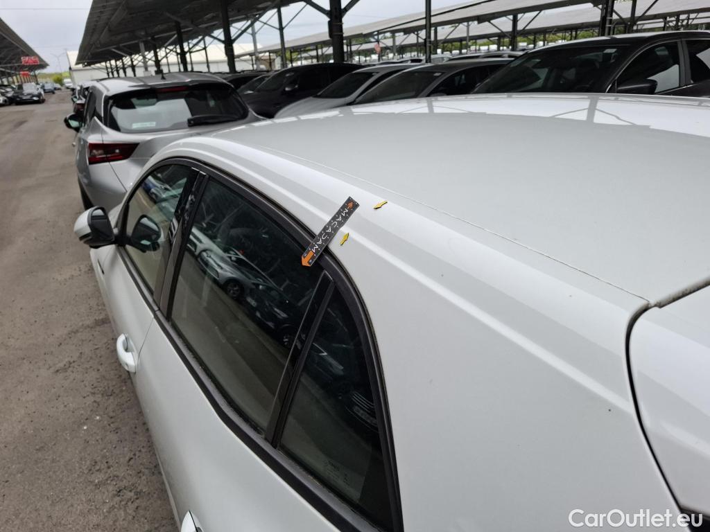  Renault  Megane  IV Berline 5pt. Société Air 1.5 dCi 90CV BVM6 E6 #57