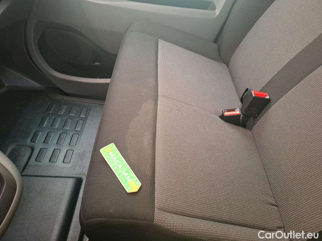  Opel  Vivaro OPEL  / 2019 / 4P / Fourgon tôlé 1.5 Diesel 120 ch L2 Pack Busin #9