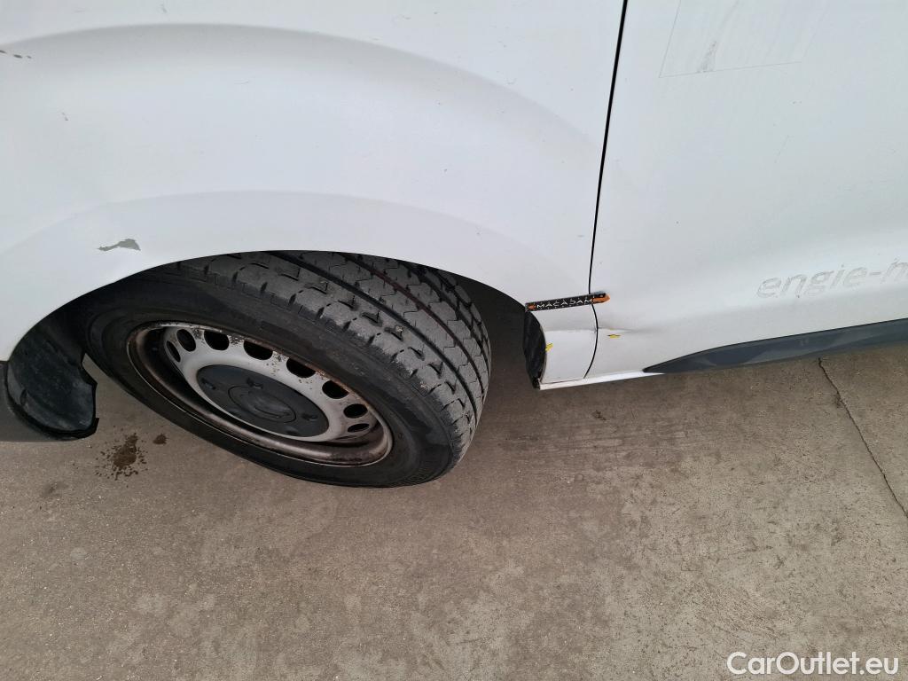  Citroen  Jumpy  Fourgon Club XL 2.0 BlueHDi 120CV BVM6 E6dT #17
