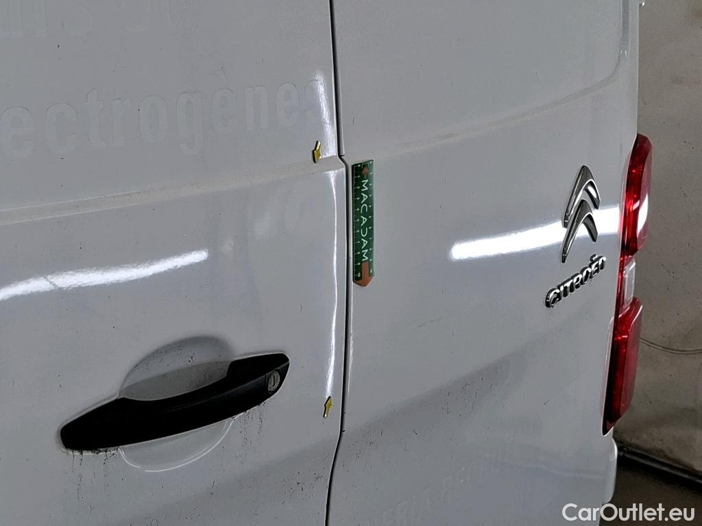  Citroen  Jumpy  Fourgon Club M 2.0 BlueHDi 120CV BVM6 E6d #15