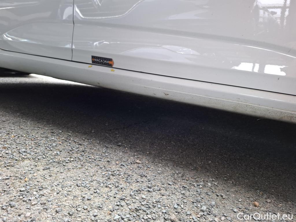  Renault  Megane  IV Berline 5pt. Société Air 1.5 dCi 90CV BVM6 E6 #38
