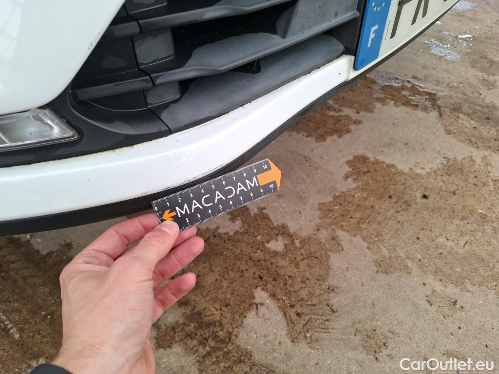  Renault  Clio  IV Business 0.9 TCe 90CV BVM5 E6 #40
