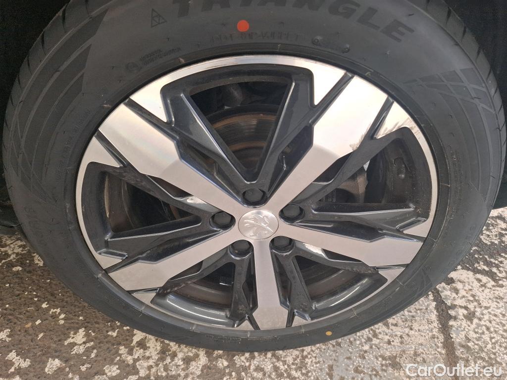  Peugeot  3008  II Allure Pack 1.2 PureTech 130CV BVM6 E6d #42