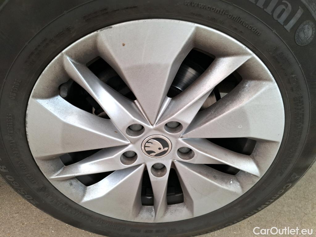  Skoda  Octavia  Break Business 2.0 TDI 150CV BVA7 E6d #17