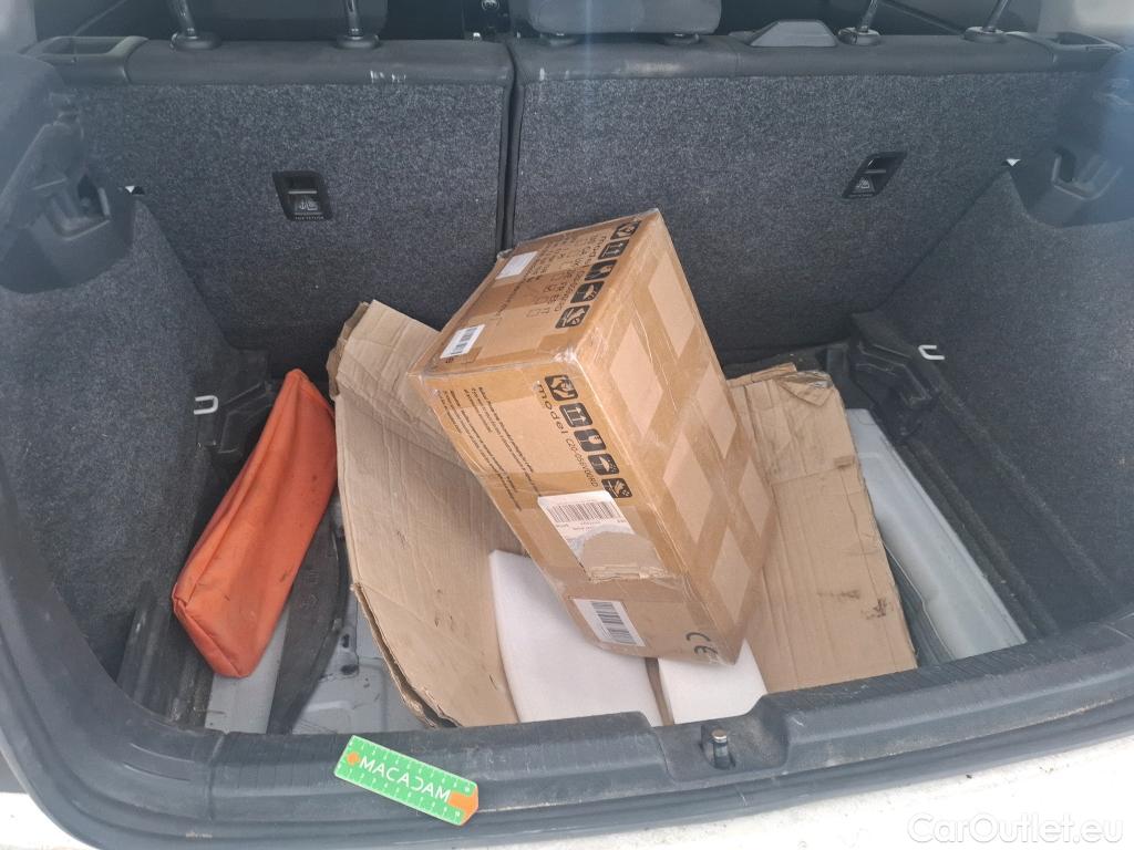  Volkswagen  Polo  VI Lounge 1.0 80CV BVM5 E6d #20