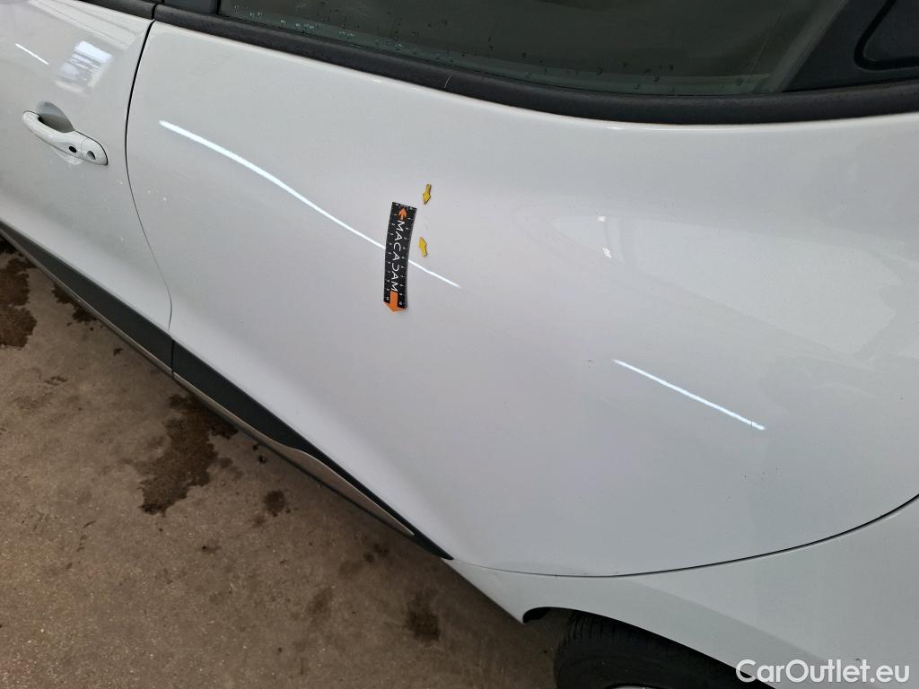  Renault  Clio  IV Business 0.9 TCe 90CV BVM5 E6 #75