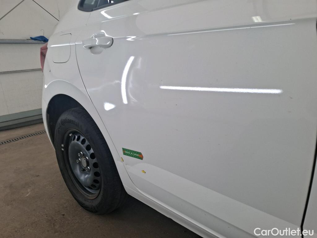  Volkswagen  Polo  VI Lounge 1.0 80CV BVM5 E6d #17