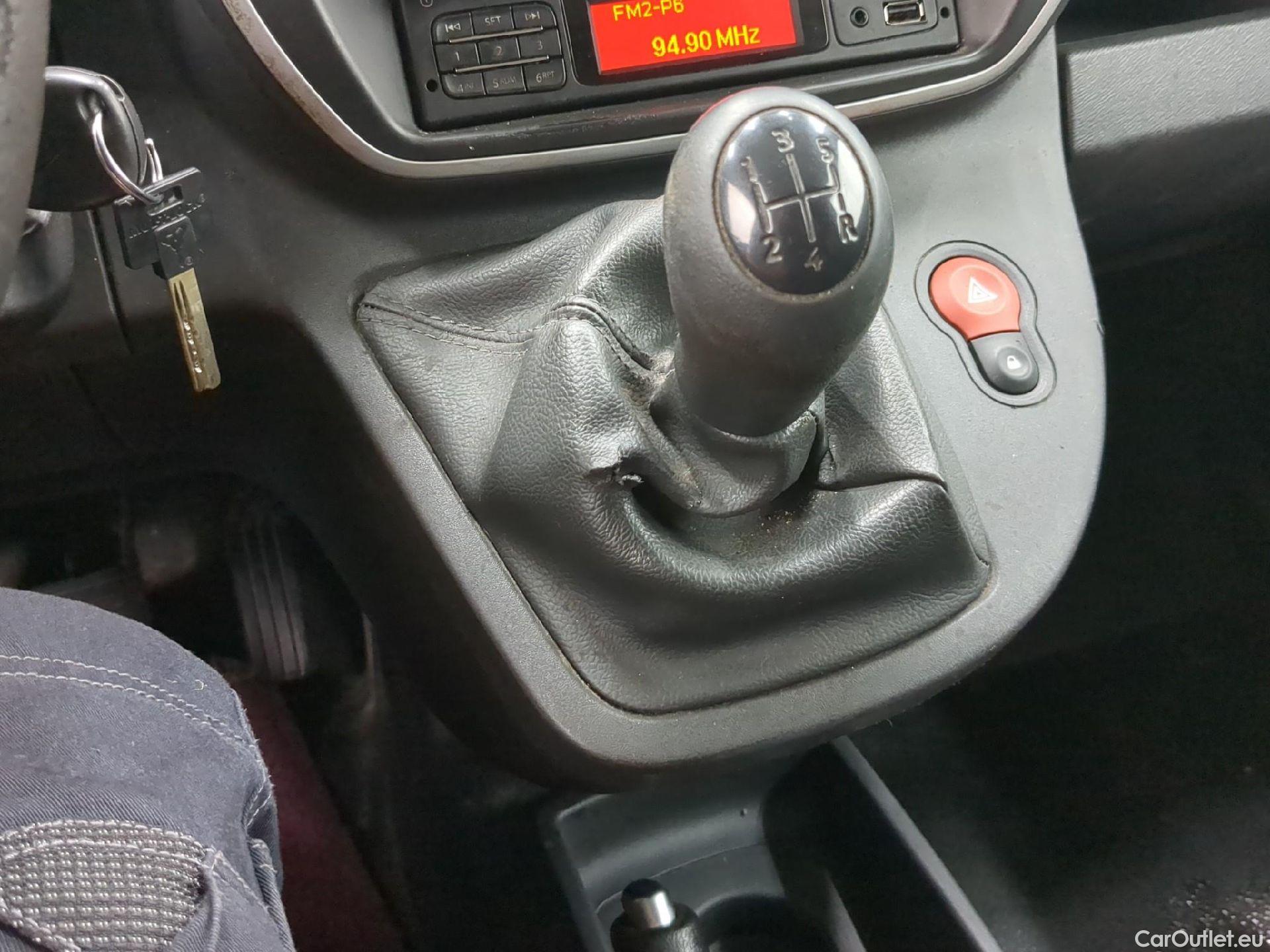  Renault  Kangoo  Express Grand Confort (L1) 1.5 dCi 75CV BVM5 E6 #64