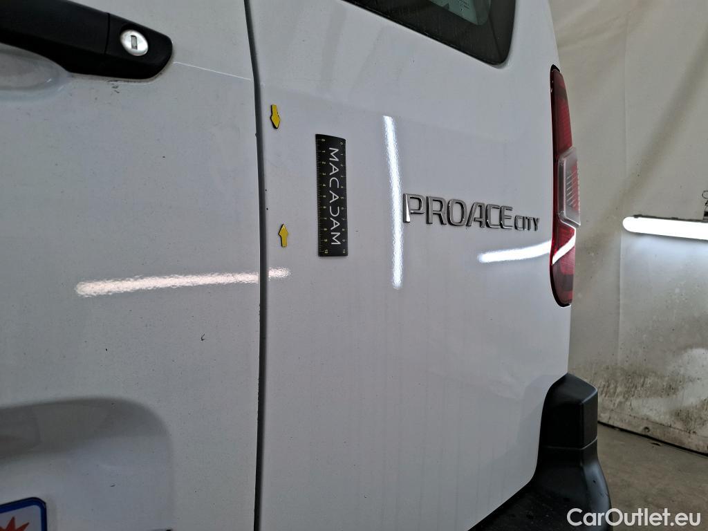  Toyota  Proace TOYOTA  City / 2019 / 5P / Fourgonnette 1.5 LONG 100 D-4D CAB APPROF BUSINESS #36