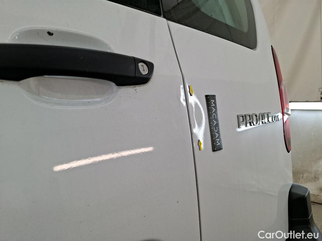  Toyota  Proace TOYOTA  City / 2019 / 5P / Fourgonnette 1.5 LONG 100 D-4D CAB APPROF BUSINESS #37