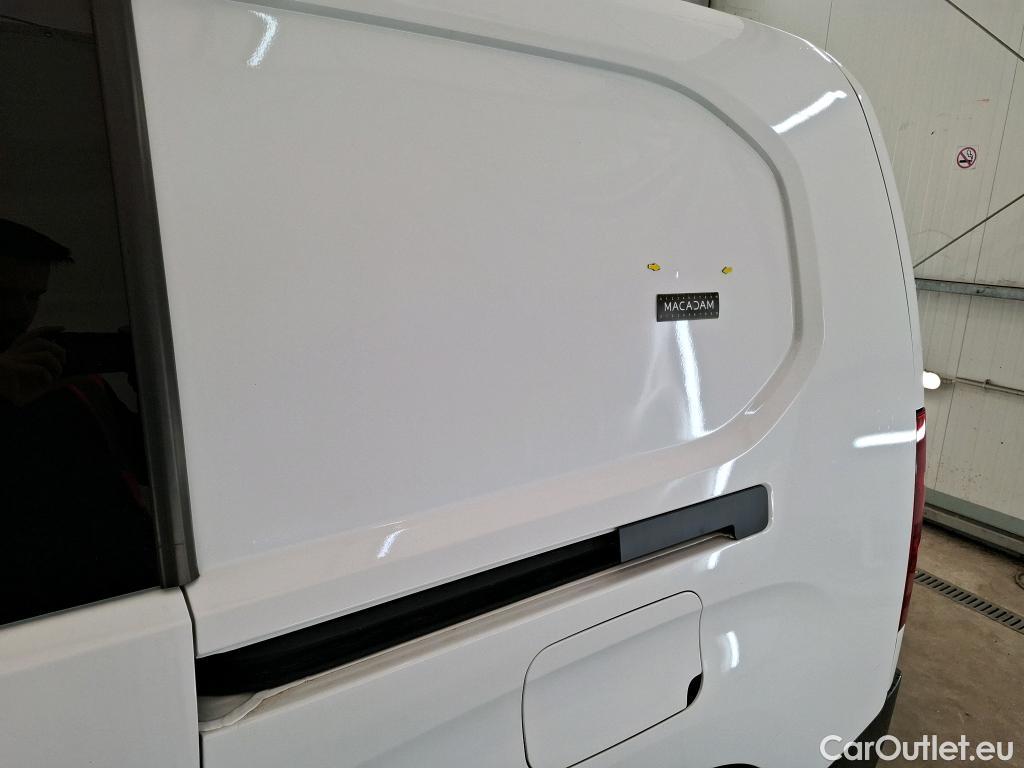  Toyota  Proace TOYOTA  City / 2019 / 5P / Fourgonnette 1.5 LONG 100 D-4D CAB APPROF BUSINESS #4