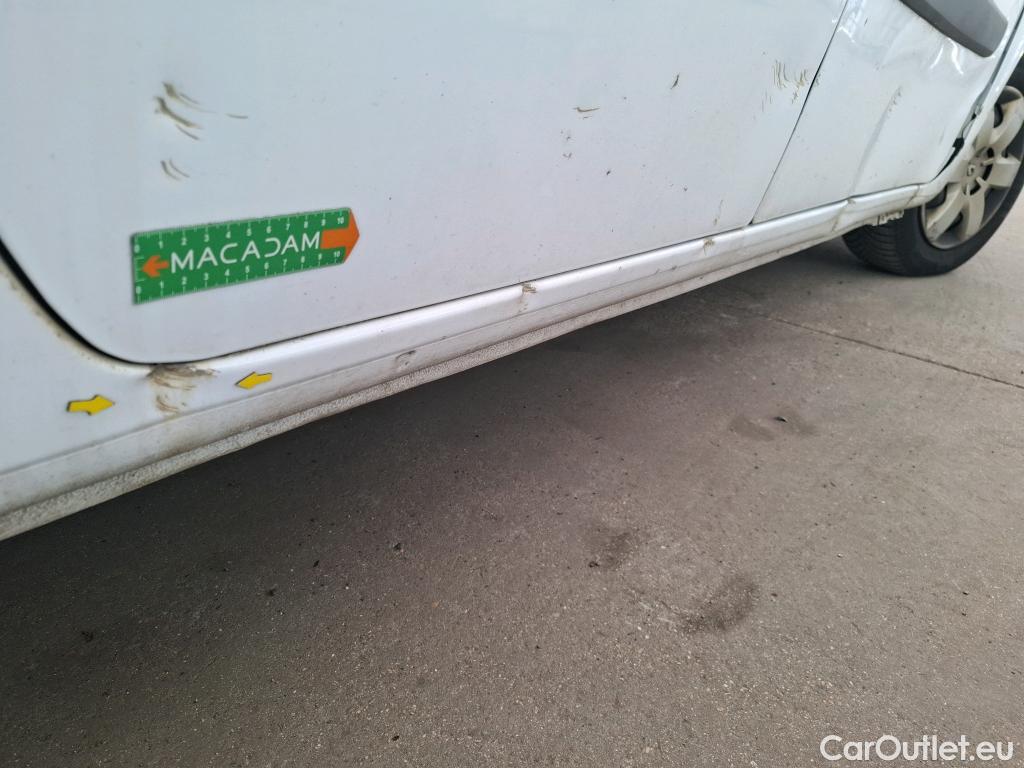  Renault  Kangoo  II Express Extra (Série Spéciale) 1.5 dCi 80CV BVM6 E6dT #23