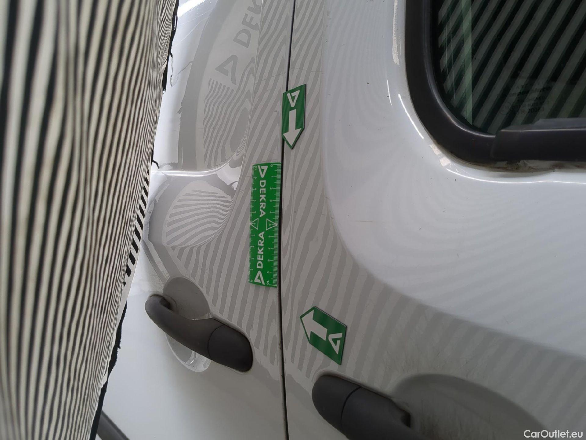  Renault  Kangoo  Express Grand Confort (L1) 1.5 dCi 75CV BVM5 E6 #32
