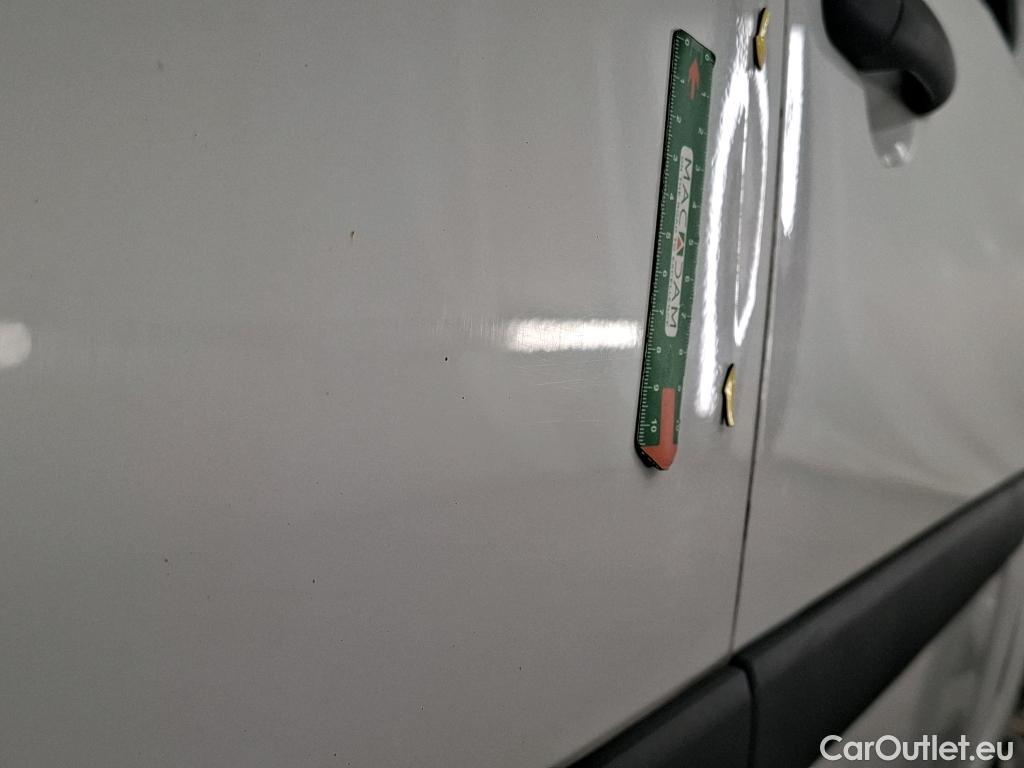  Renault  Kangoo  Express Extra (Série Spéciale) 1.5 dCi 75CV BVM5 E6 #16
