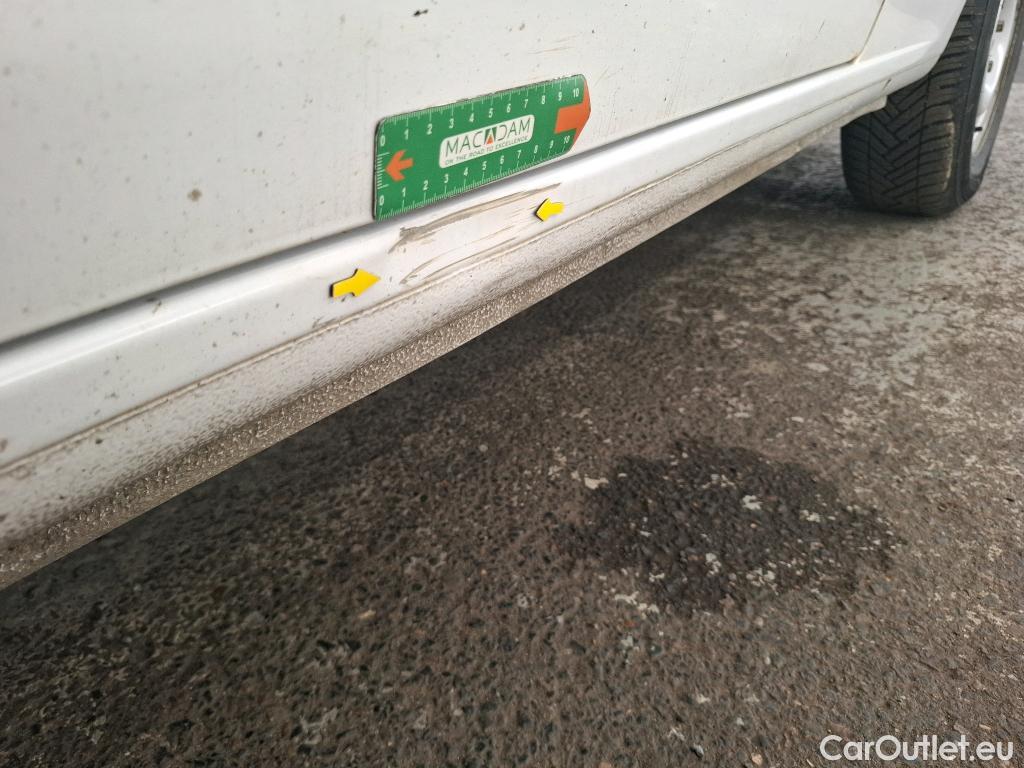  Renault  Kangoo  Express Compact Extra (Série Spéciale) 1.5 dCi 75CV BVM5 E6 #19