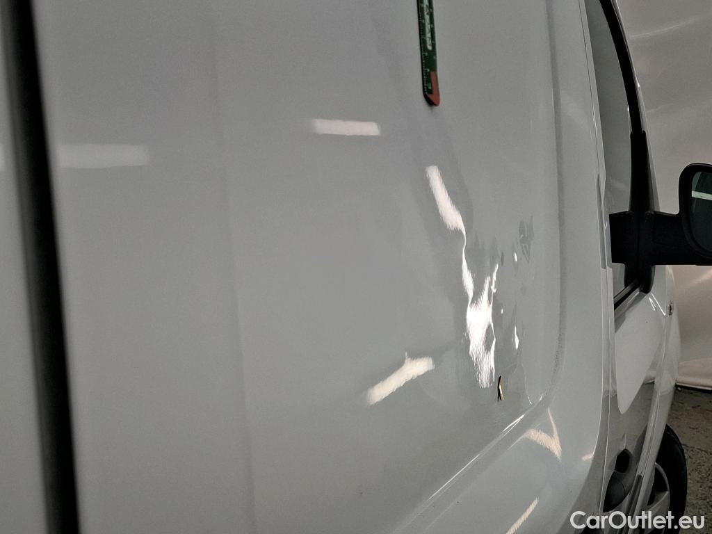  Renault  Kangoo  Express Extra (Série Spéciale) 1.5 dCi 75CV BVM5 E6 #15