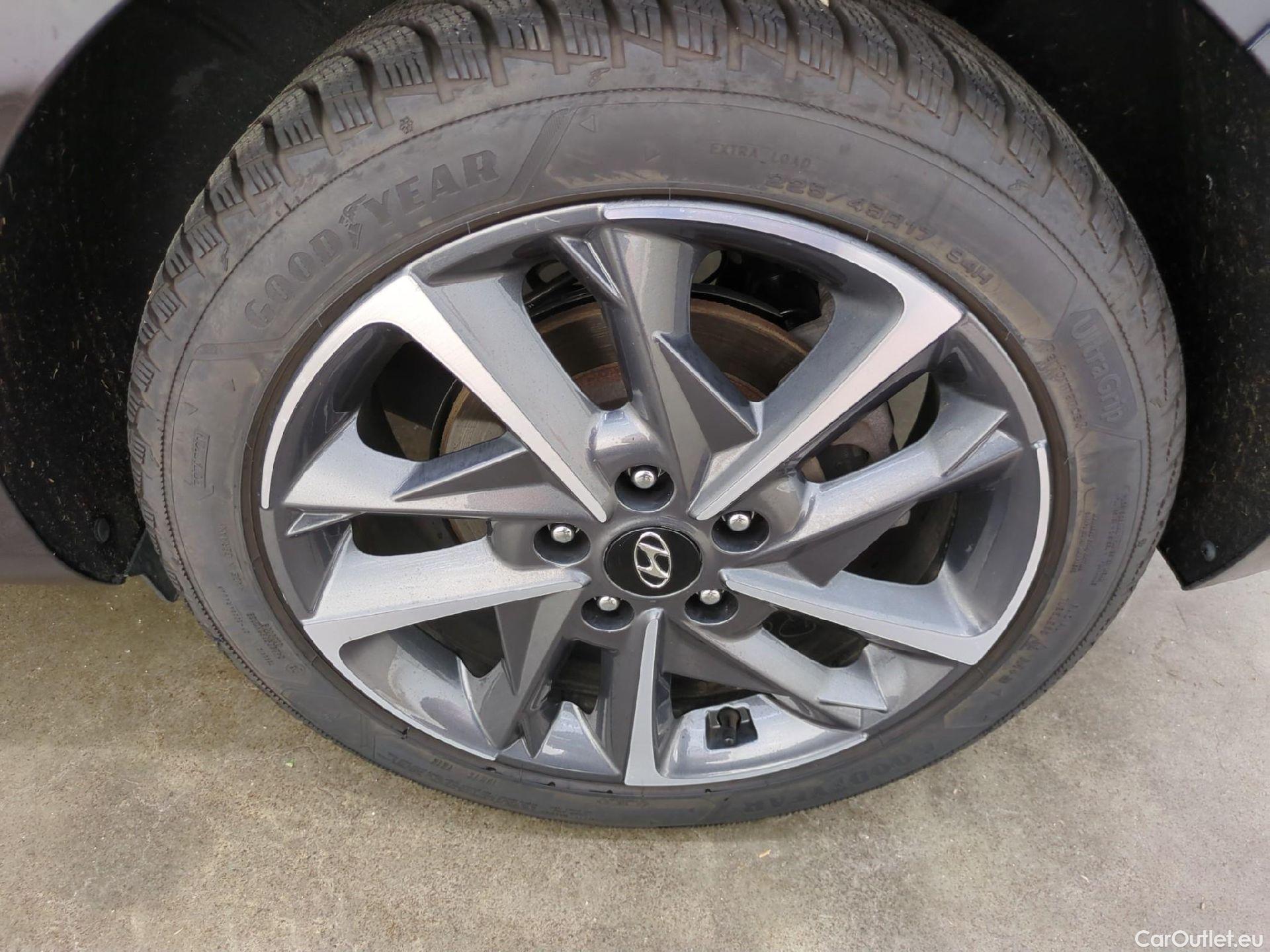  Hyundai  i30 HYUNDAI  / 2020 / 5P / Berline 1.0 T-GDI 120 MHEV I-MT CREATIVE #11