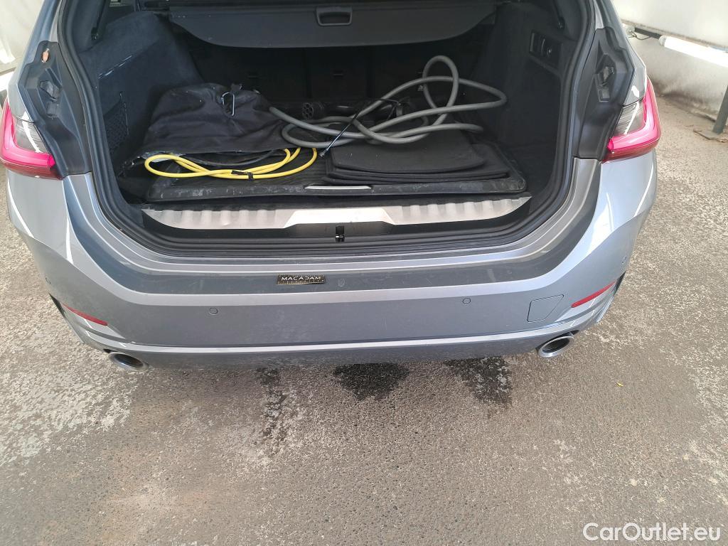  Bmw  Serie 3 BMW Série 3 Touring / 2022 / 5P / Break 330e xDrive 292 Busi Design BVA8 Hybride #4