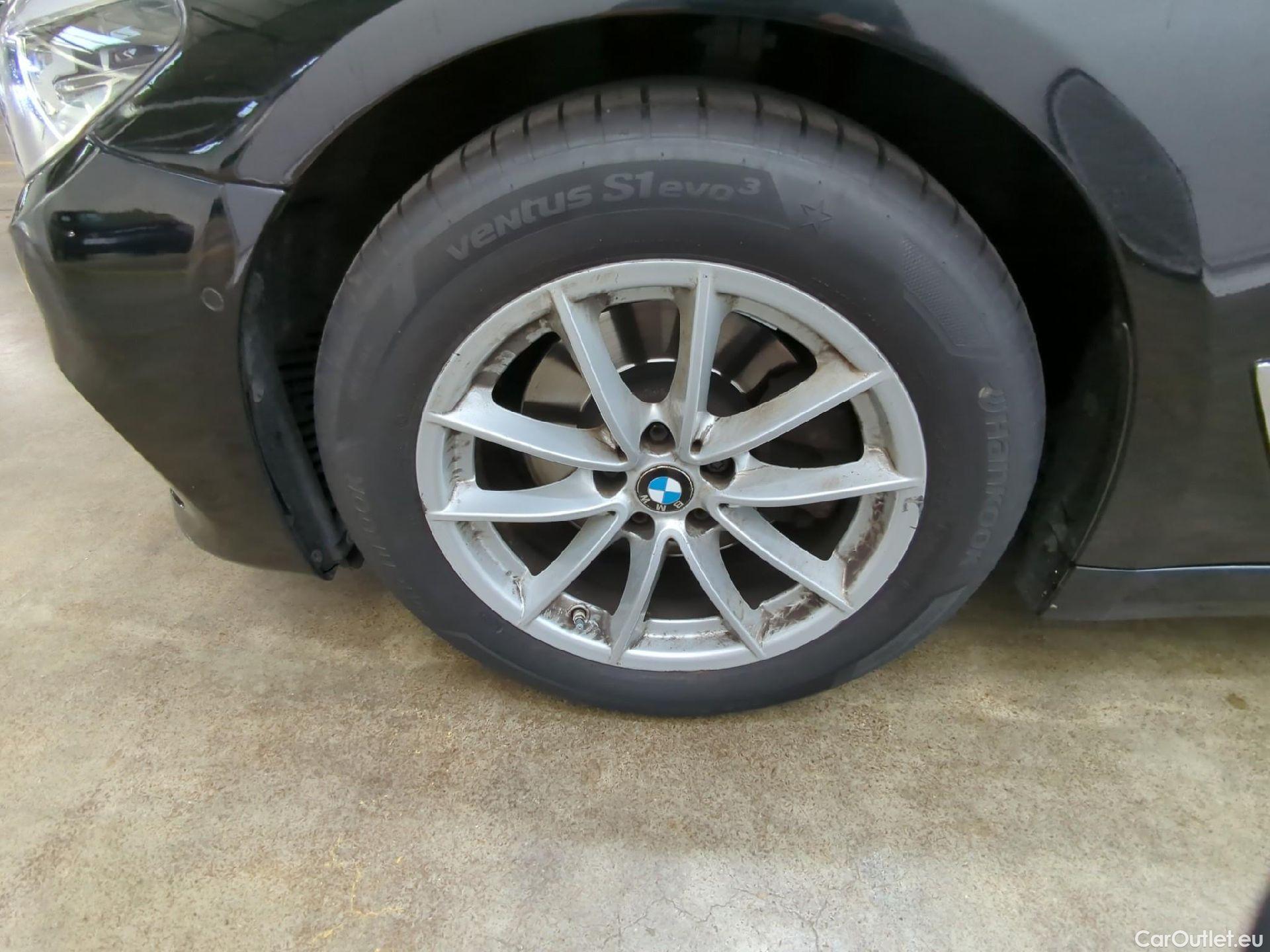  Bmw  Serie 5 BMW Série 5 4p Berline 520d 190ch Business BVA8 #13