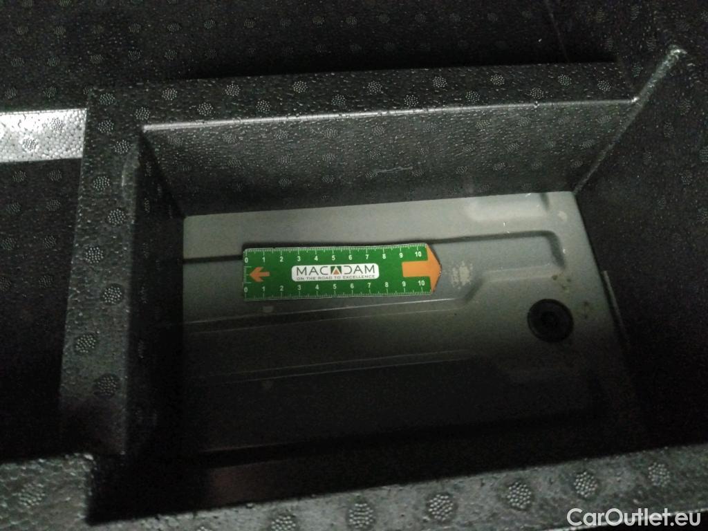  Citroen  C5 Aircross CITROEN  / 2022 / 5P / SUV Hybride rechargeable 225 e-EAT8 Feel #10