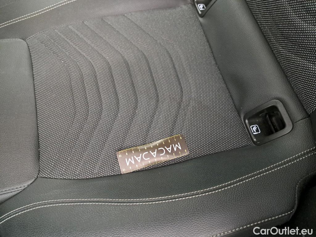  Mercedes  A-Klasse MERCEDES-BENZ Classe A Compact / 2018 / 5P / Berline A 200 d Business Line 8G-DCT #8