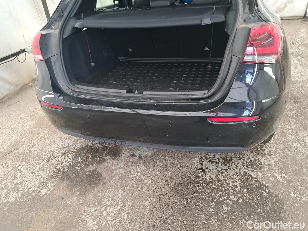  Mercedes  A-Klasse MERCEDES-BENZ Classe A Compact  2018  5P Berline A 180 d Business Line #12