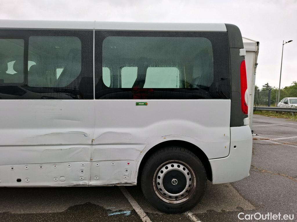  Nissan  Primastar NISSAN  4p Combi L2H1 2900KG 2.0 DCI 115 Acenta #17