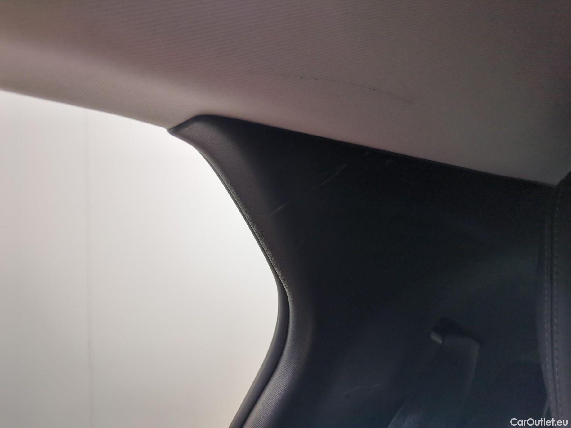  Peugeot  2008  Allure Business 1.2 PureTech 130CV BVA8 E6d #55