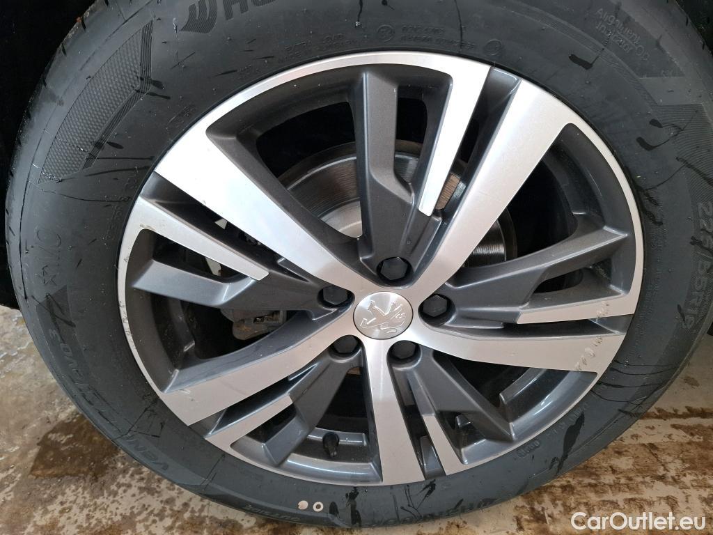  Peugeot  3008  Allure Pack 1.5 HDi 130CV BVM6 E6d #3