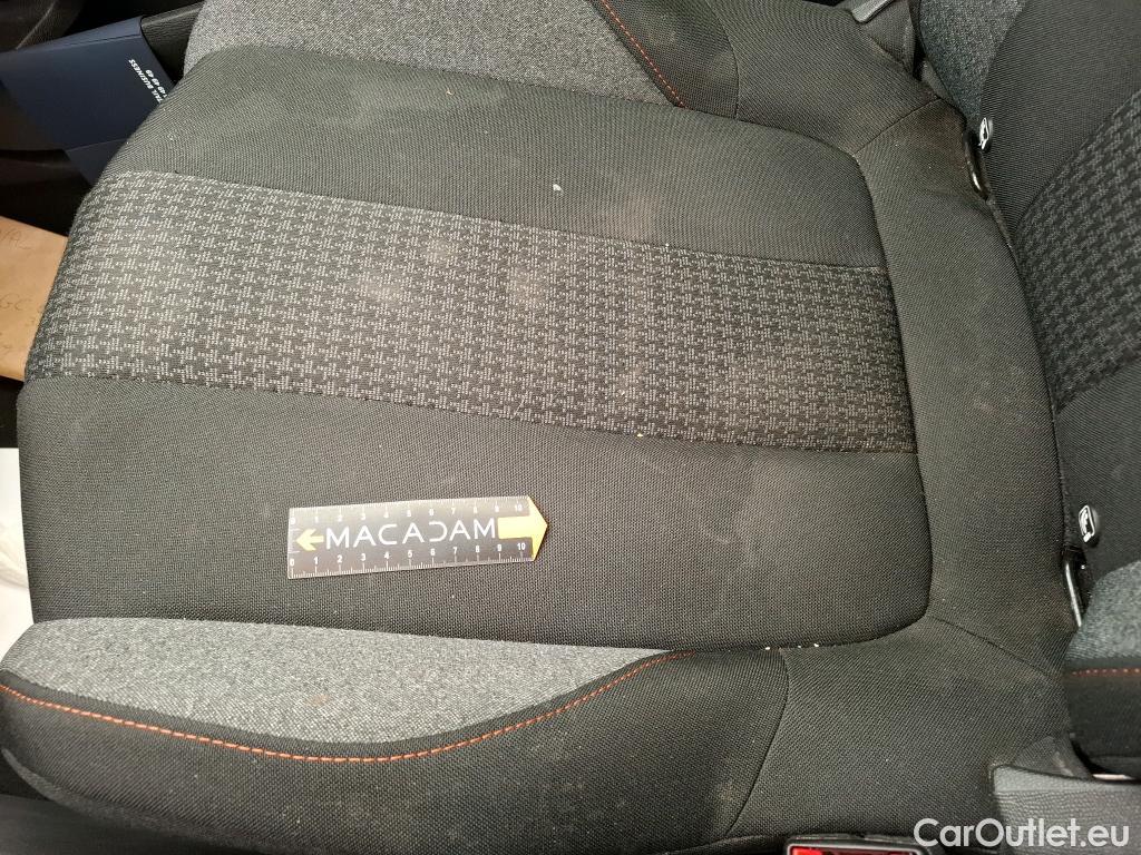  Peugeot  3008  Active Business 1.5 HDi 130CV BVM6 E6d #18