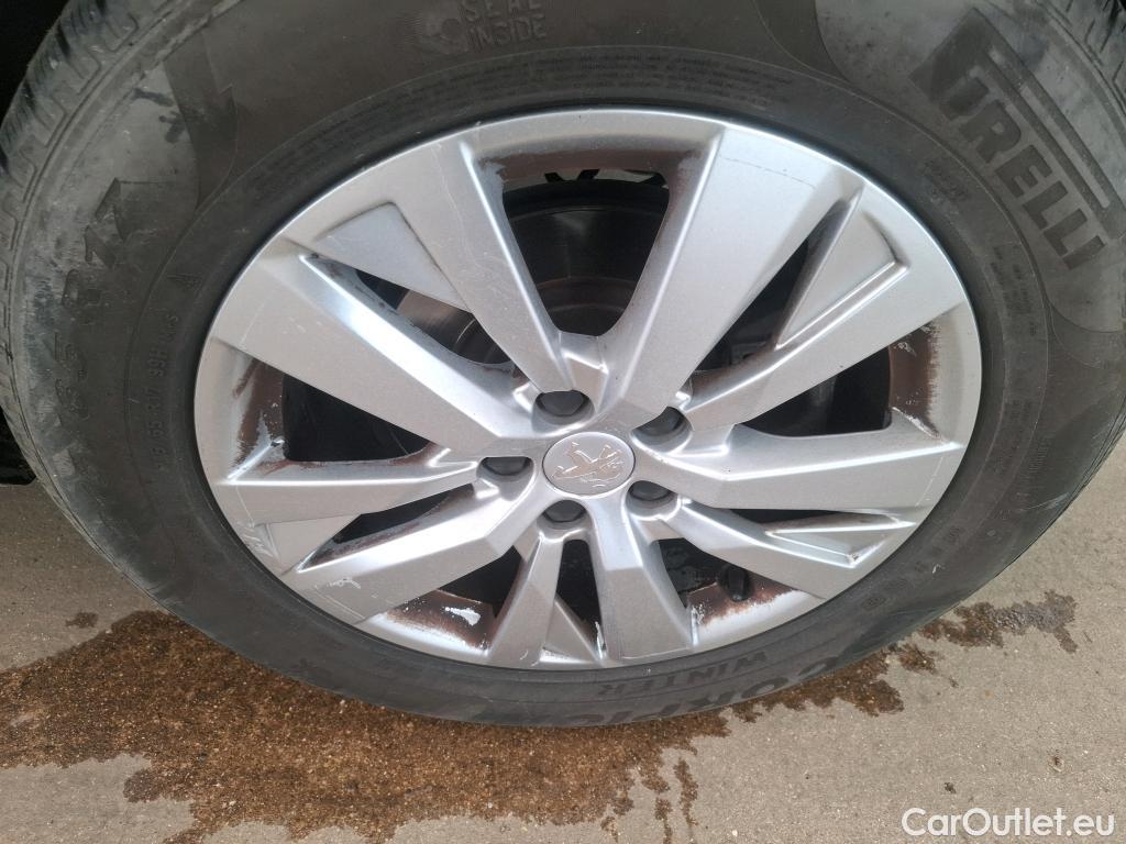  Peugeot  3008  Active Business 1.2 PureTech 130CV BVA8 E6d #10