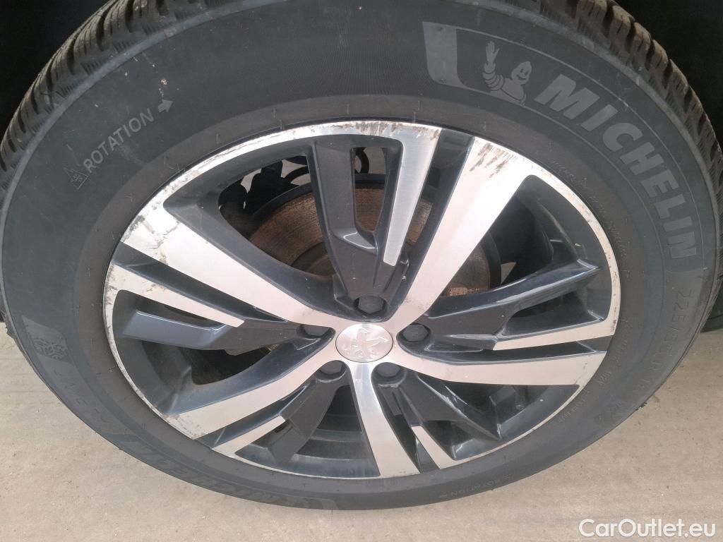  Peugeot  5008  GT Line 1.2 PureTech 130CV BVM6 E6d #32