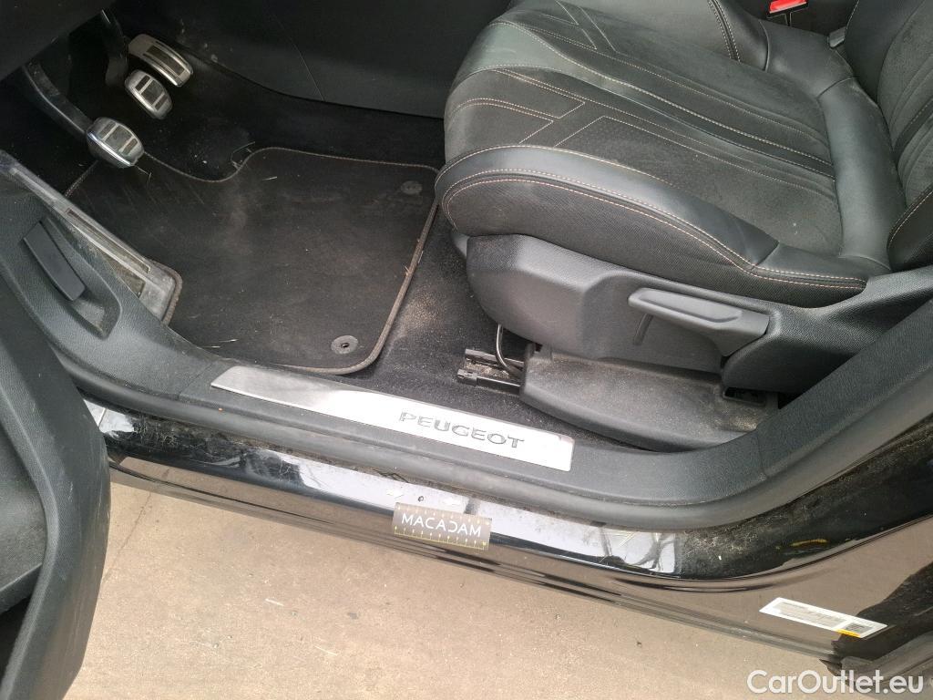  Peugeot  5008  GT Line 1.2 PureTech 130CV BVM6 E6d #9
