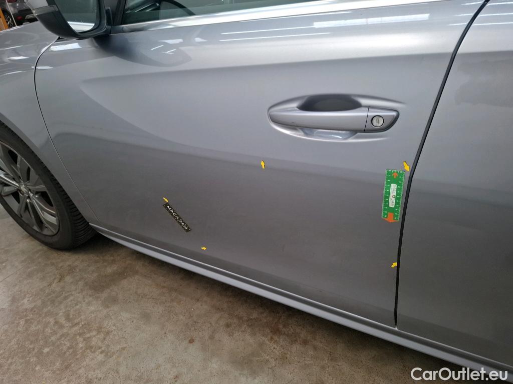  Peugeot  508 PEUGEOT  SW  2018  5P  Break BlueHDi 130 EAT8 ACTIVE BUSINESS #90