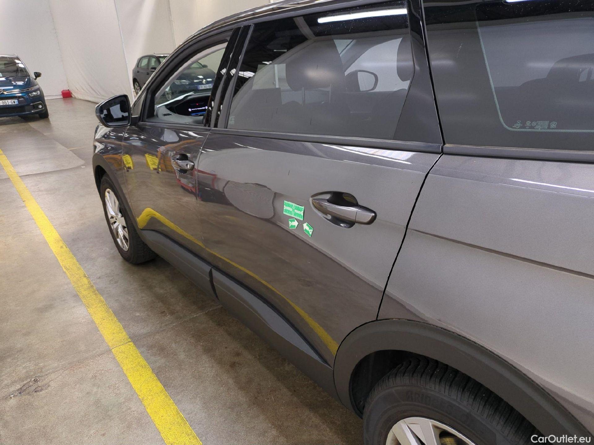  Peugeot  5008  Active Pack 1.5 HDi 130CV BVA8 7 Sieges E6d #25