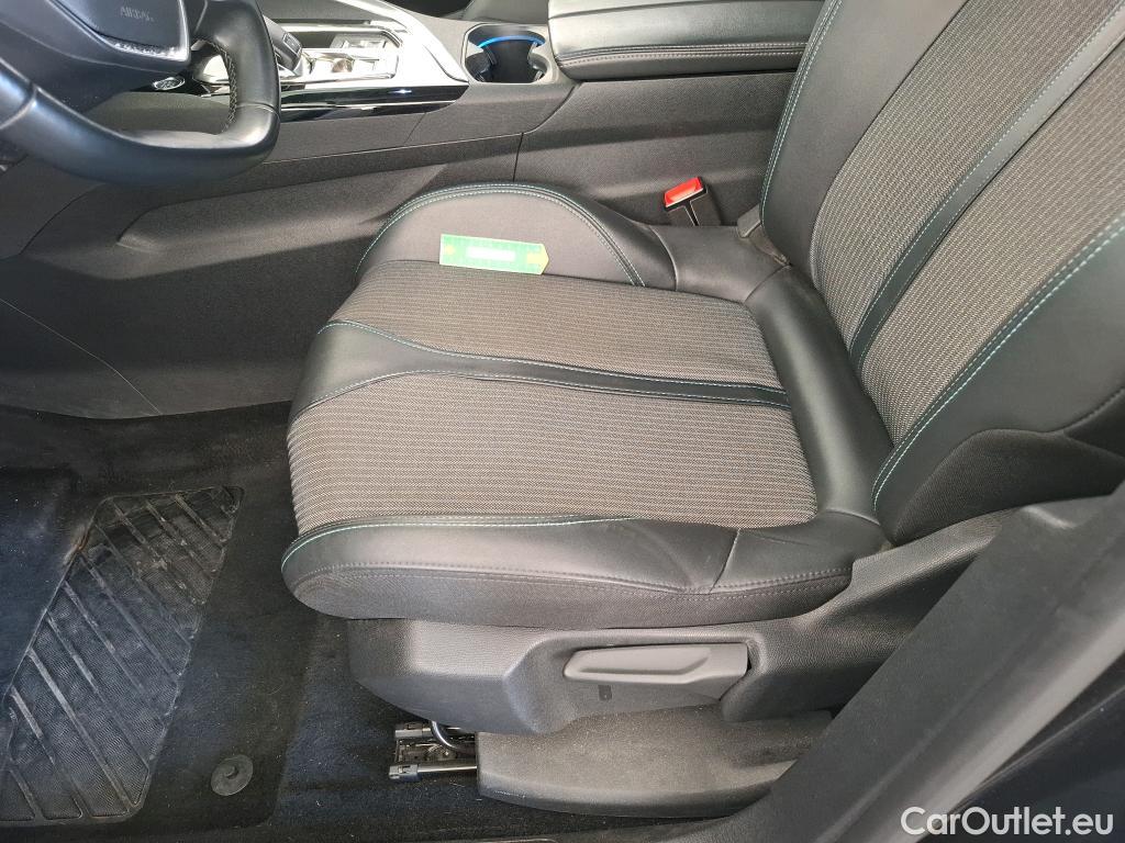  Peugeot  5008  Allure Pack 1.2 PureTech 130CV BVA8 7 Sieges E6d #17
