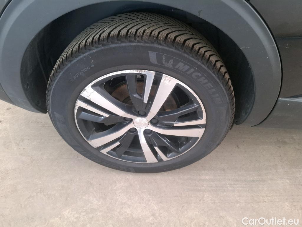  Peugeot  5008  GT Line 1.2 PureTech 130CV BVM6 E6d #31