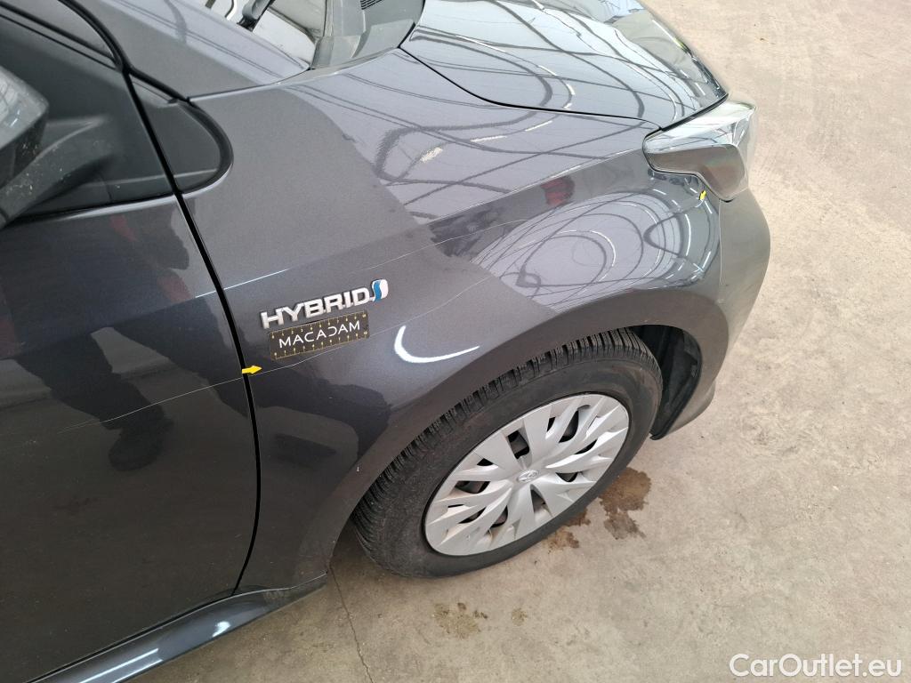  Toyota  Yaris TOYOTA  Hybride / 2019 / 5P / Berline Hybride 116h France Business Stage Acad #36