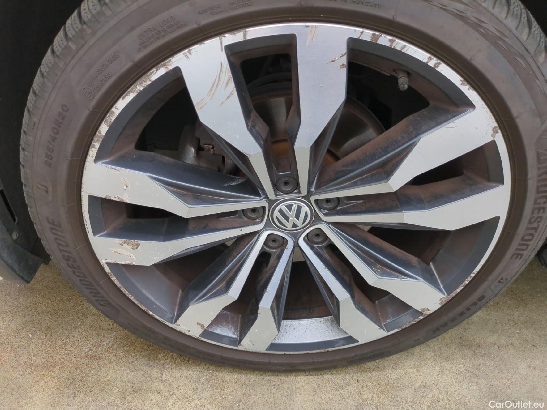  Volkswagen  Tiguan VOLKSWAGEN  5p SUV 2.0 TDI 150 DSG7 Carat Exclusive #20