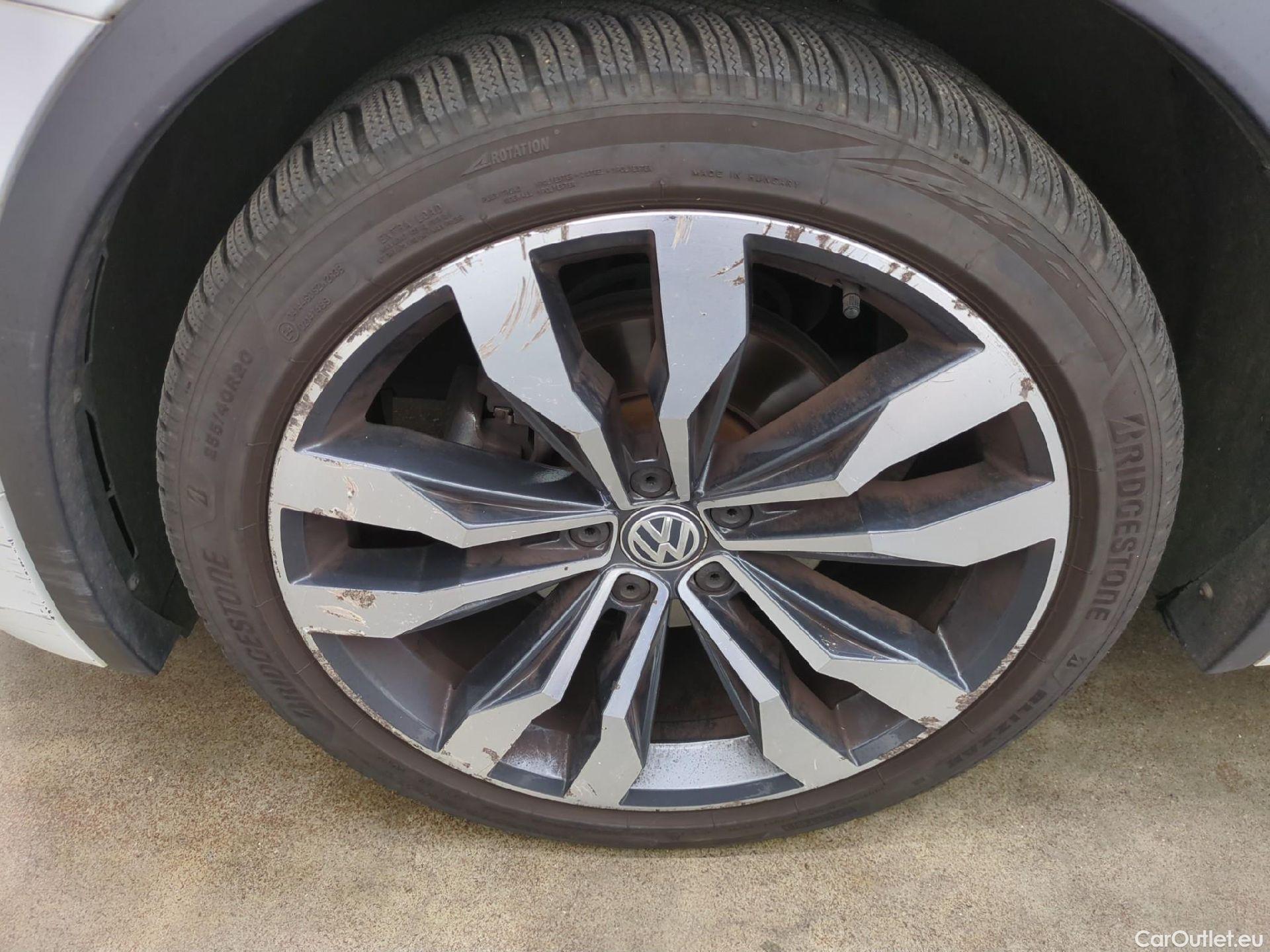  Volkswagen  Tiguan VOLKSWAGEN  5p SUV 2.0 TDI 150 DSG7 Carat Exclusive #18
