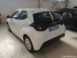  Toyota  Yaris Toyota  1.0 VVT-i 72 KM Active 5d #9