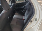  Toyota  Yaris Toyota  1.0 VVT-i 72 KM Active 5d #14