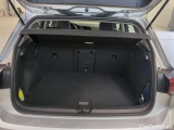  Volkswagen  Golf  Volkswagen 2.0 TDI SCR 115KM 6 biegów Life 5d #8