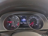  Volkswagen  Passat Volkswagen  Variant 2.0 TDI SCR 4MOTION 200 KM DSG Elegance 5d #5