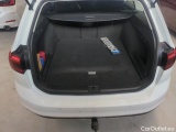  Volkswagen  Passat Volkswagen  Variant 2.0 TDI SCR 4MOTION 200 KM DSG Elegance 5d #15