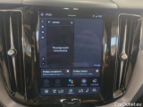  Volvo  XC60 Volvo  B4 Mild Hybrid Benzyna Plus Dark Auto 5d #8
