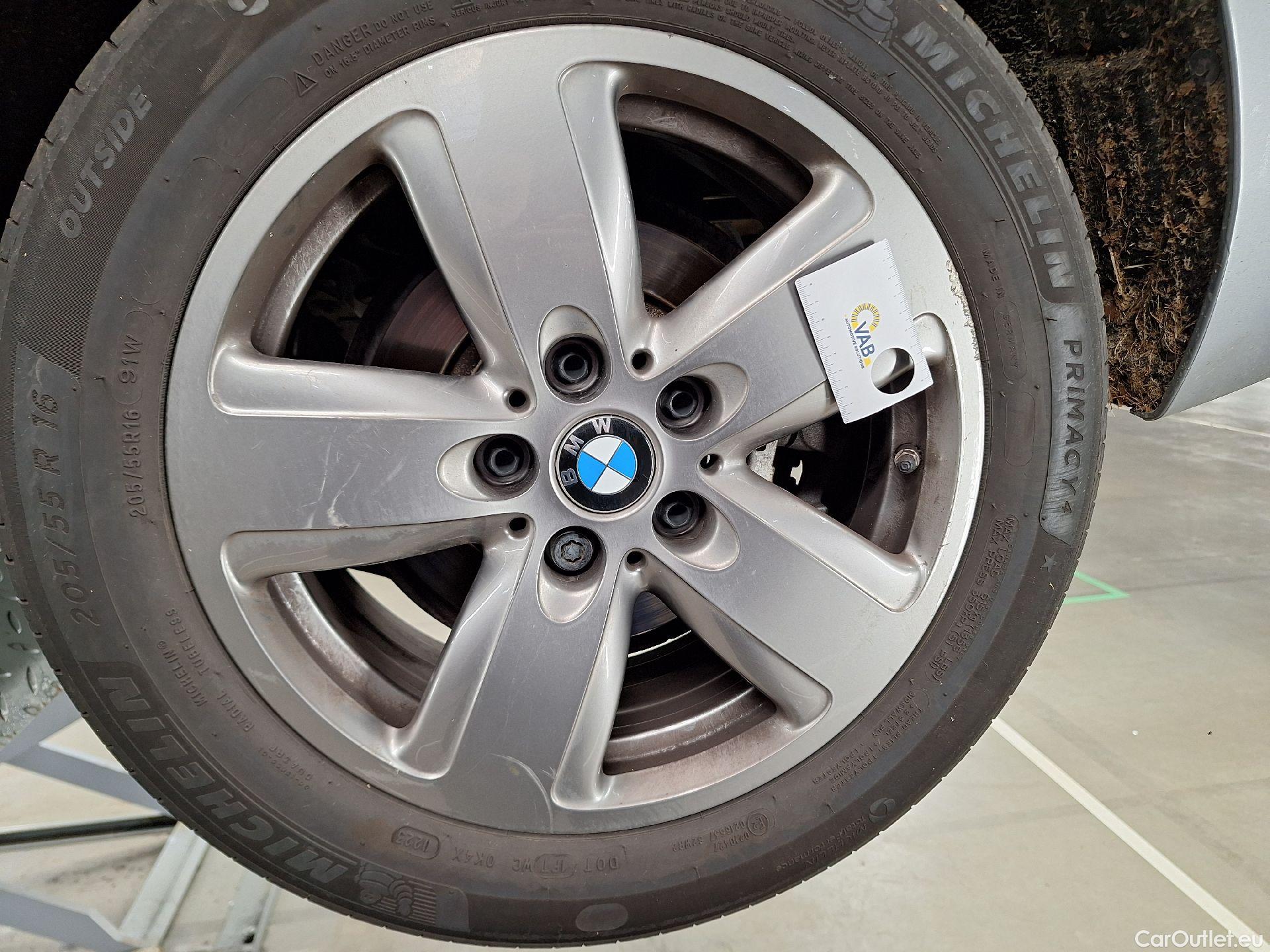  Bmw  Serie 1 BMW, 1-serie '19, BMW 1 Reeks Hatch 116d (85 kW) 5d #37